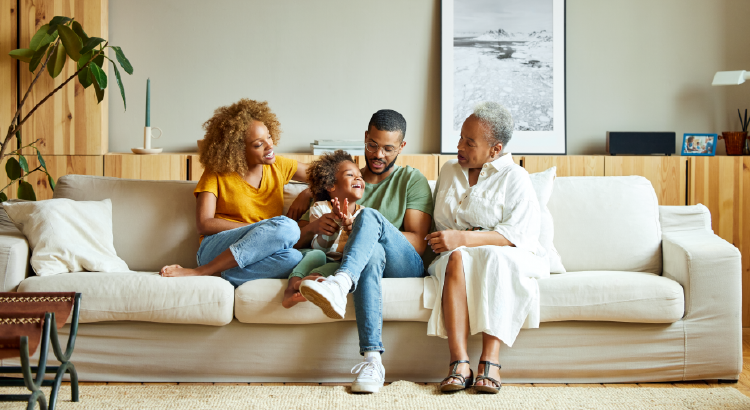 The Benefits of Buying a Multi-Generational Home [INFOGRAPHIC] Simplifying The Market